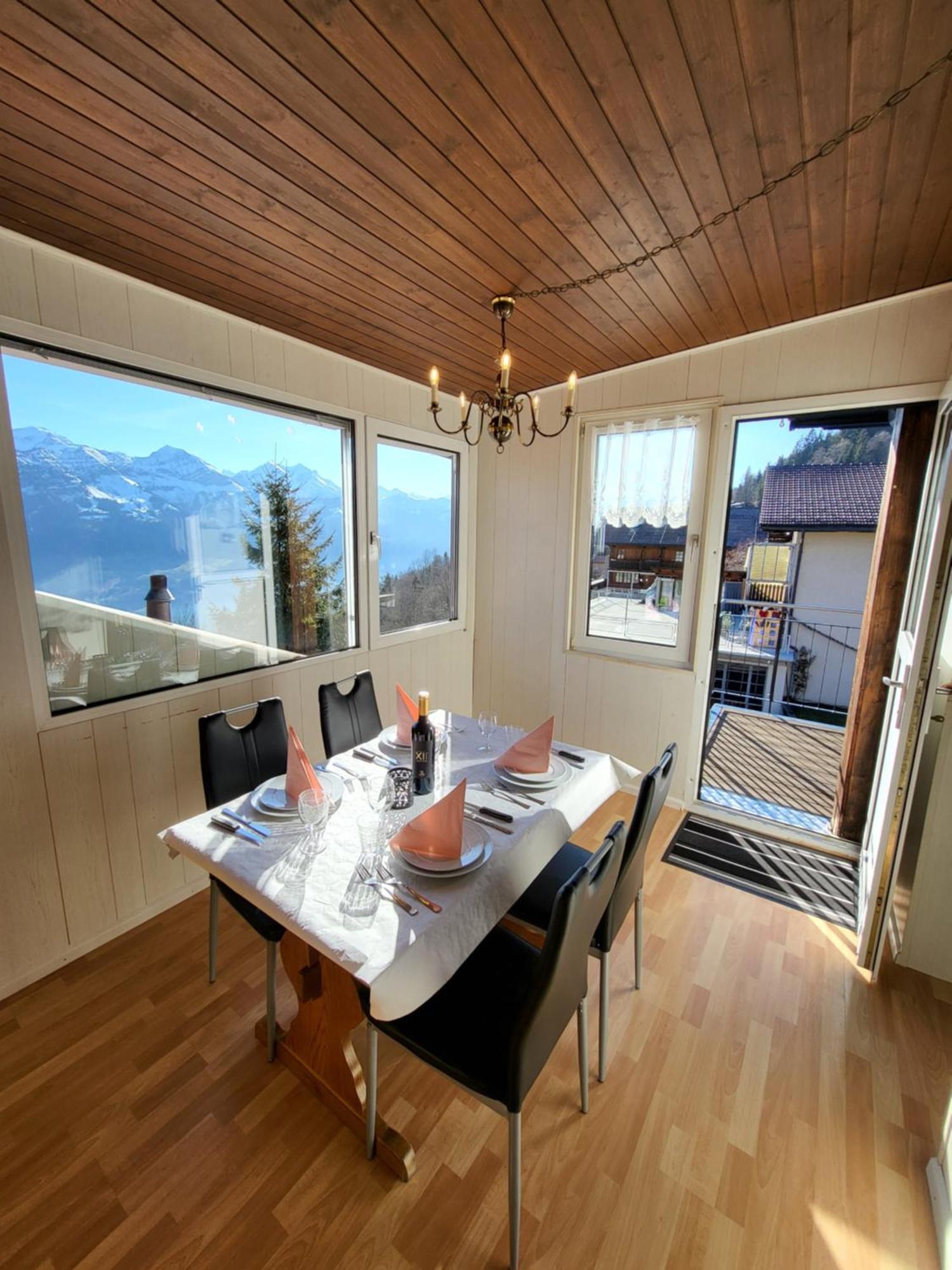 Chalet Lilo 4 Zimmer Big View Beatenberg Kültér fotó