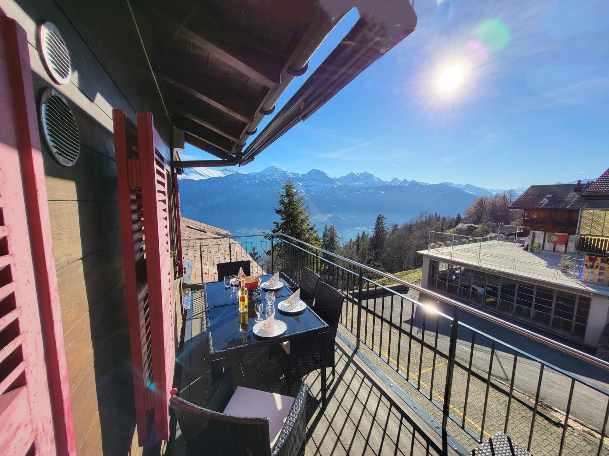 Chalet Lilo 4 Zimmer Big View Beatenberg Kültér fotó