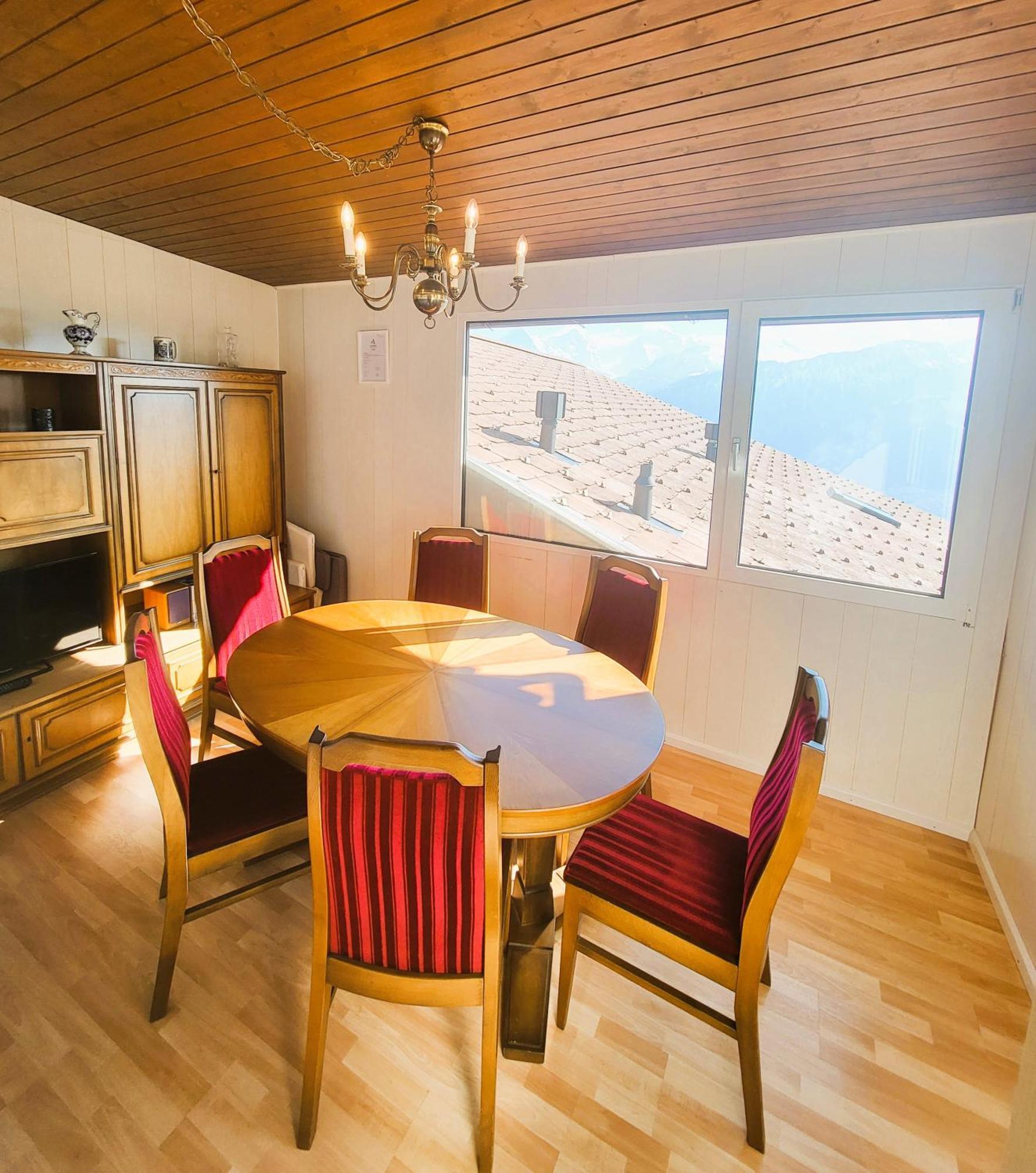 Chalet Lilo 4 Zimmer Big View Beatenberg Kültér fotó